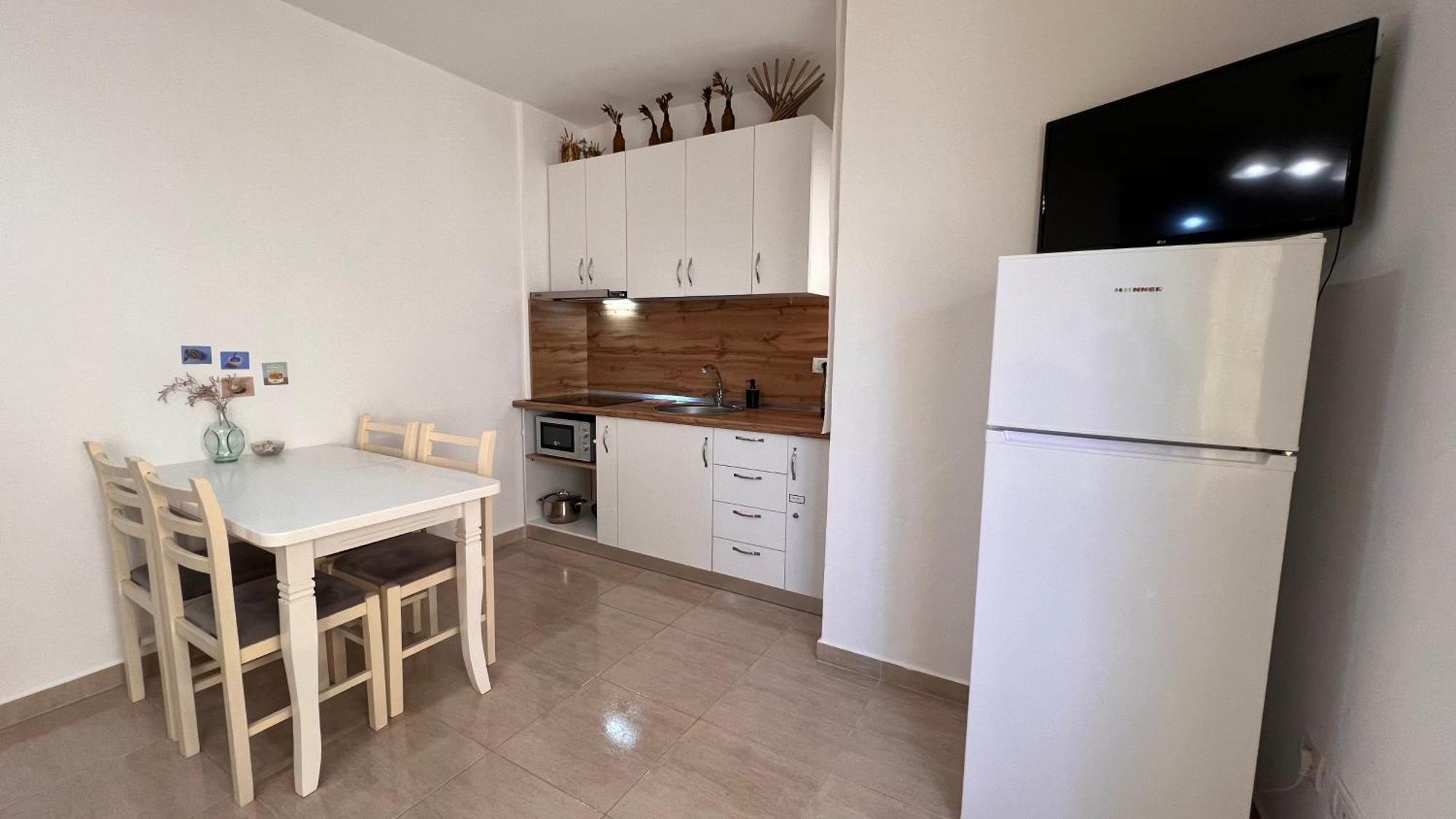 Mire Apartment Дуррес Экстерьер фото